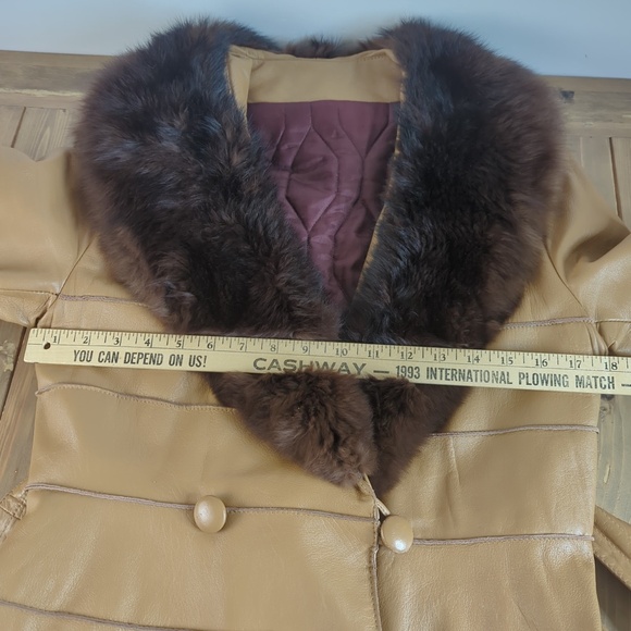 Vintage 70s Tan Leather Belted Coat Brown Faux Fur Trim | Boho Glam Statement - Picture 9 of 16